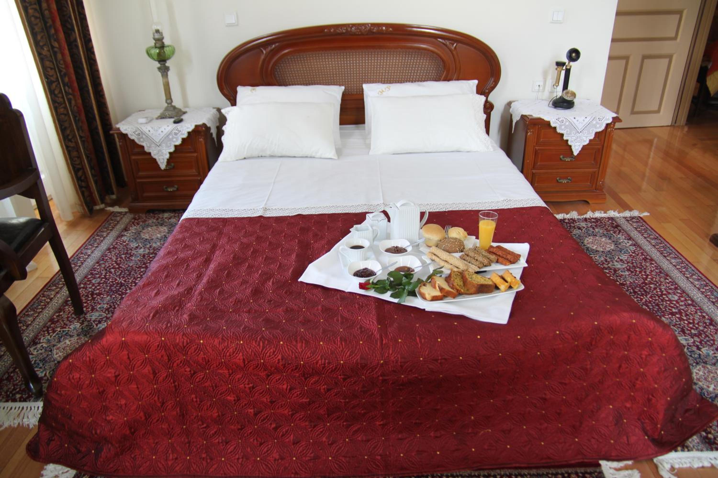 Hotel Panellinion 23/28