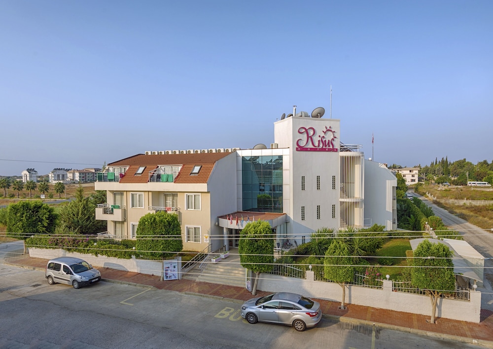 Akalia Suite Hotel and Spa 27/37