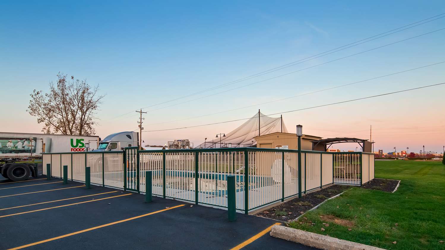 Best Western Executive Inn Grove City 28/28