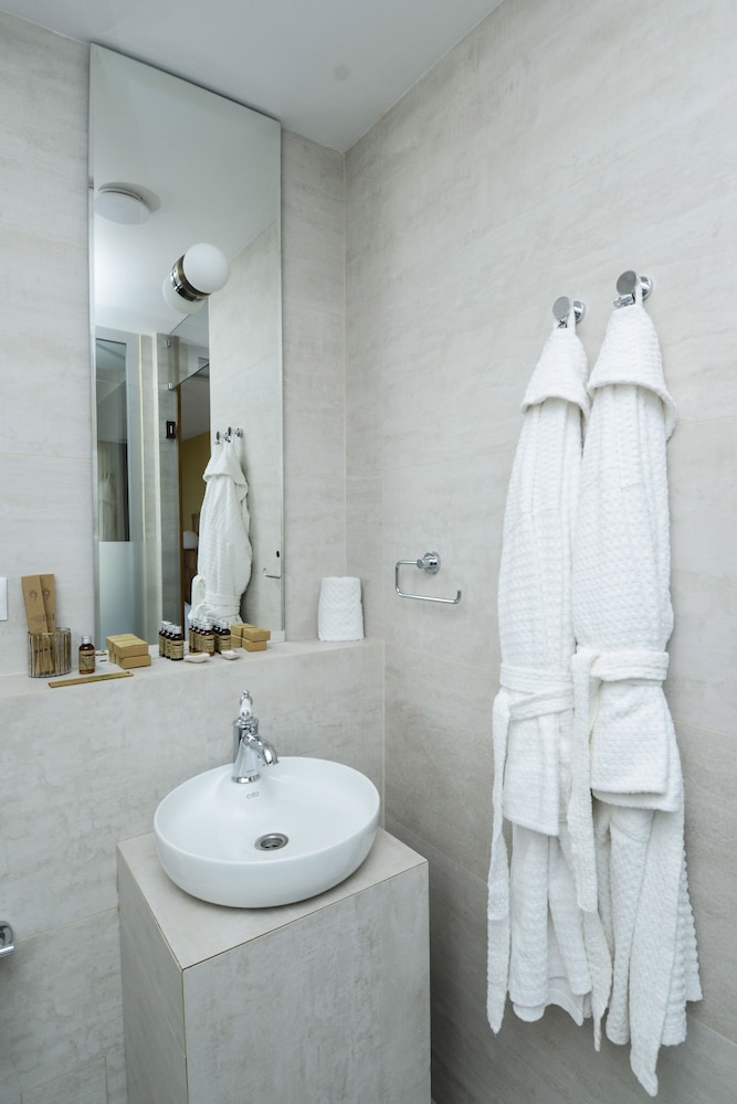 Amante Narikala Boutique Hotel 34/68