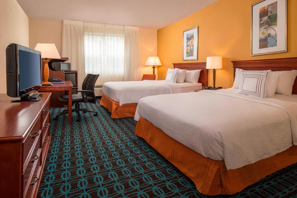Fairfield Inn Suites By Marriott Williamsburg 15/44