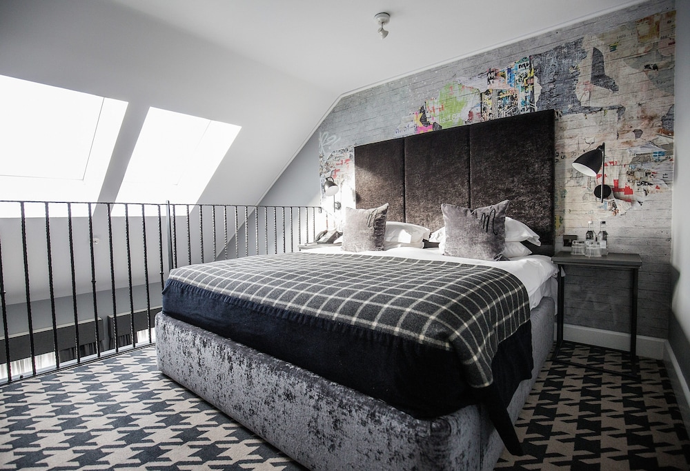 Malmaison Glasgow 10/64