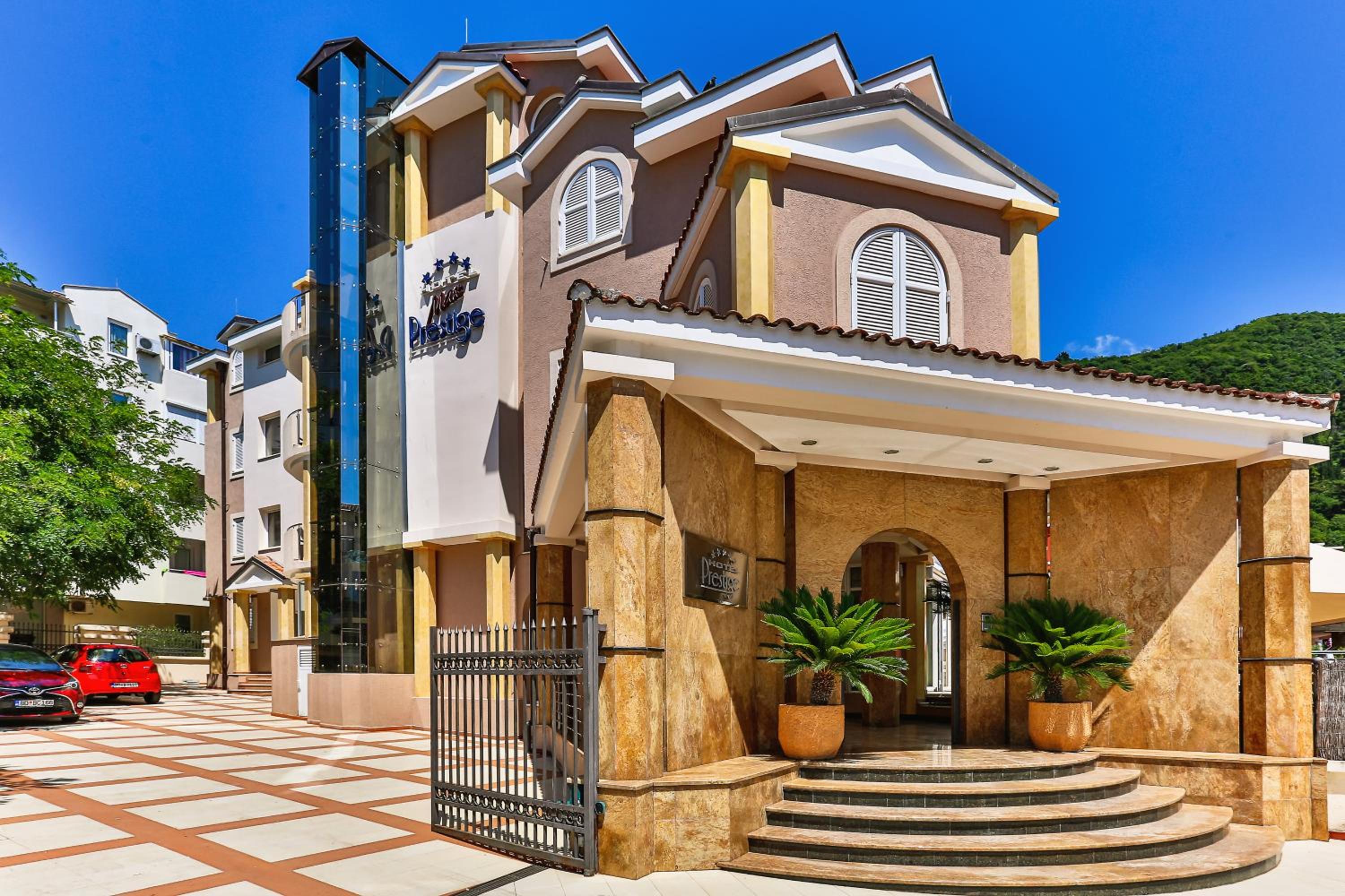 Hotel Max Prestige 2/50