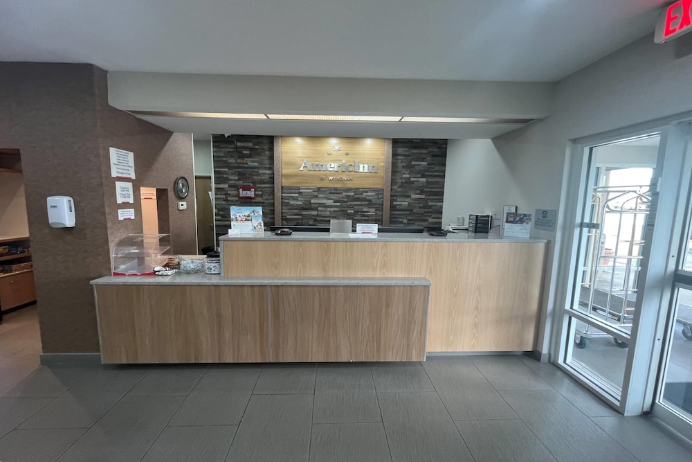Lobby at AmericInn by Wyndham Hays, HAYS - KS