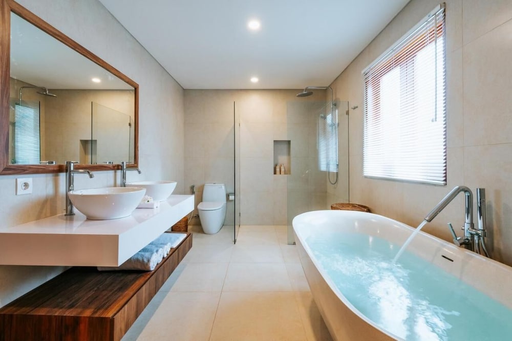 Vienna Villas Seminyak 8/20