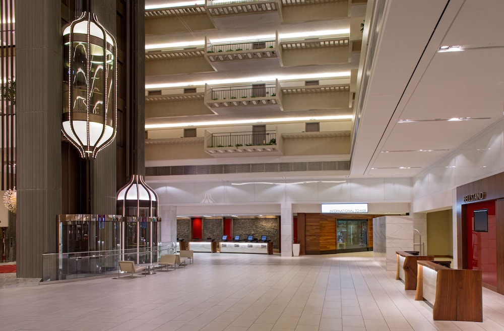 Hyatt Regency Atlanta 10/71