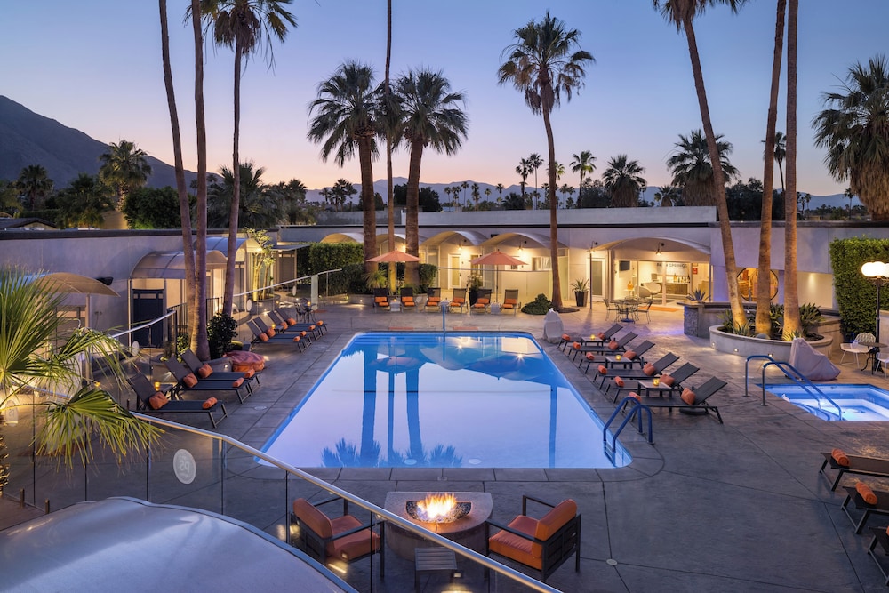 The Palm Springs Hotel 36/53