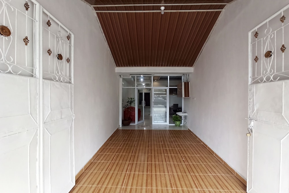 Hotel O Sukarame Near Universitas Islam Negeri Raden Intan Lampung Formerly Hotel Legundi 6/36