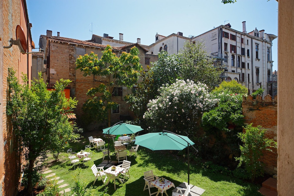 Casa Del Melograno酒店(Casa Del Melograno) 图片1