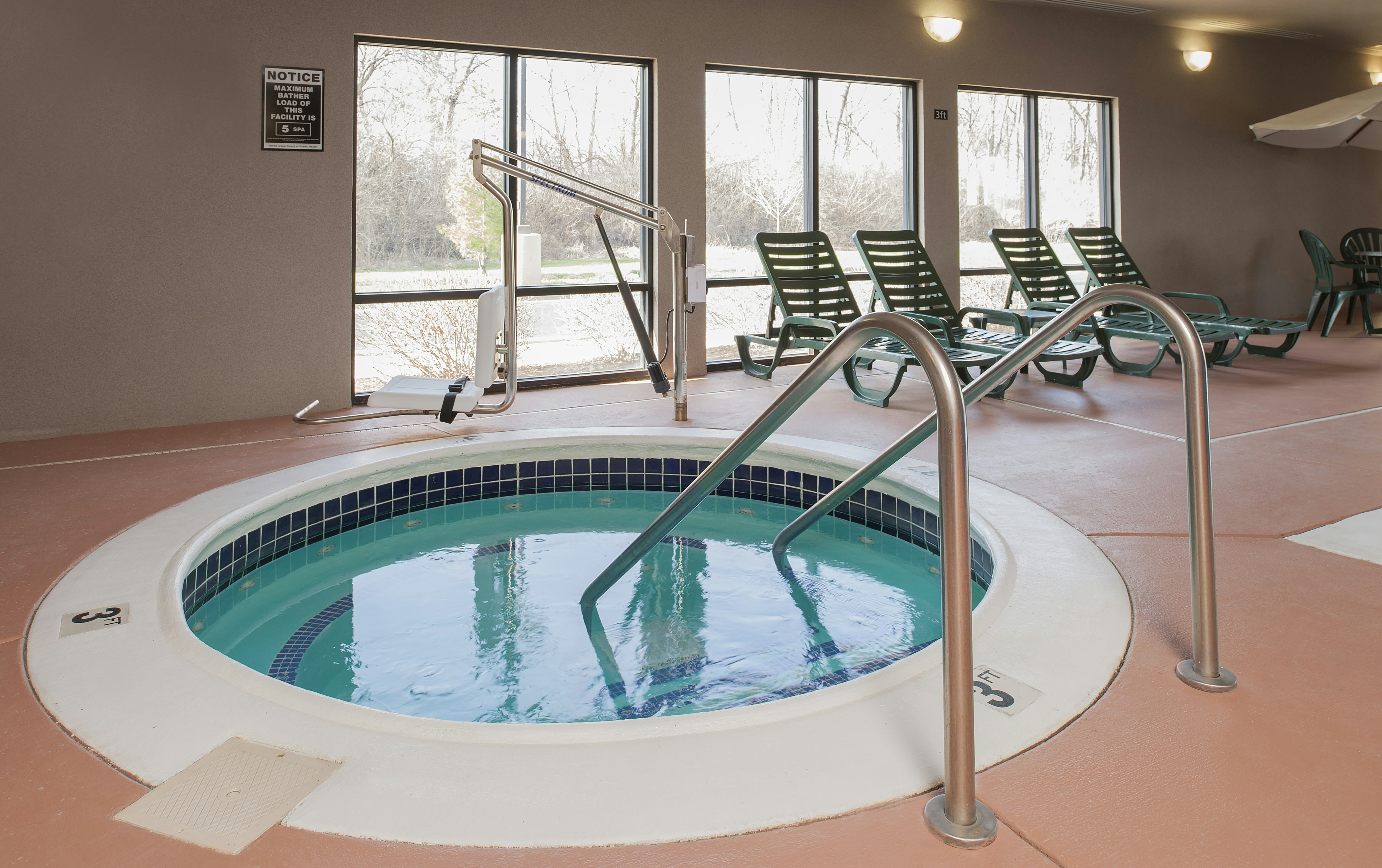 Hampton Inn Jacksonville Il 14/28