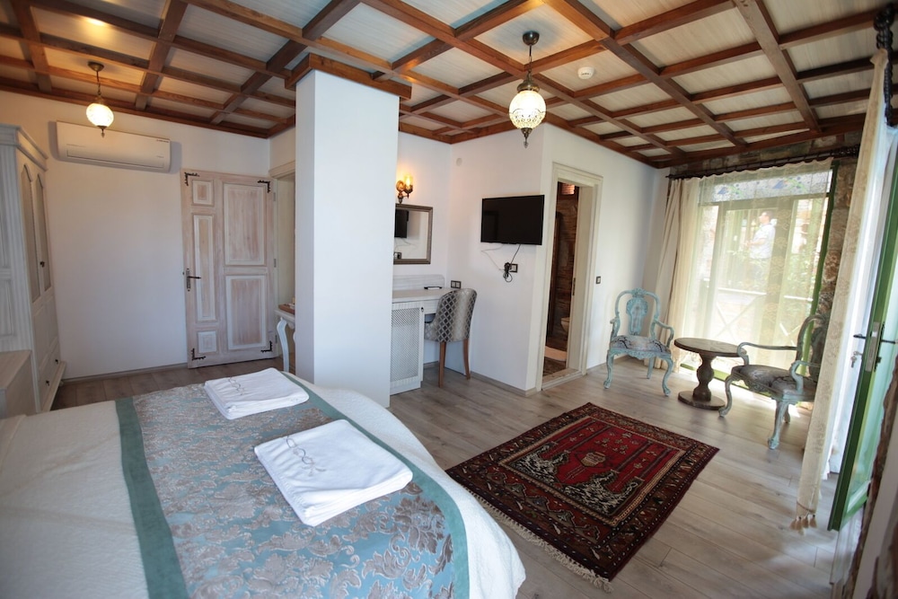 Celsus Boutique Hotel 35/50