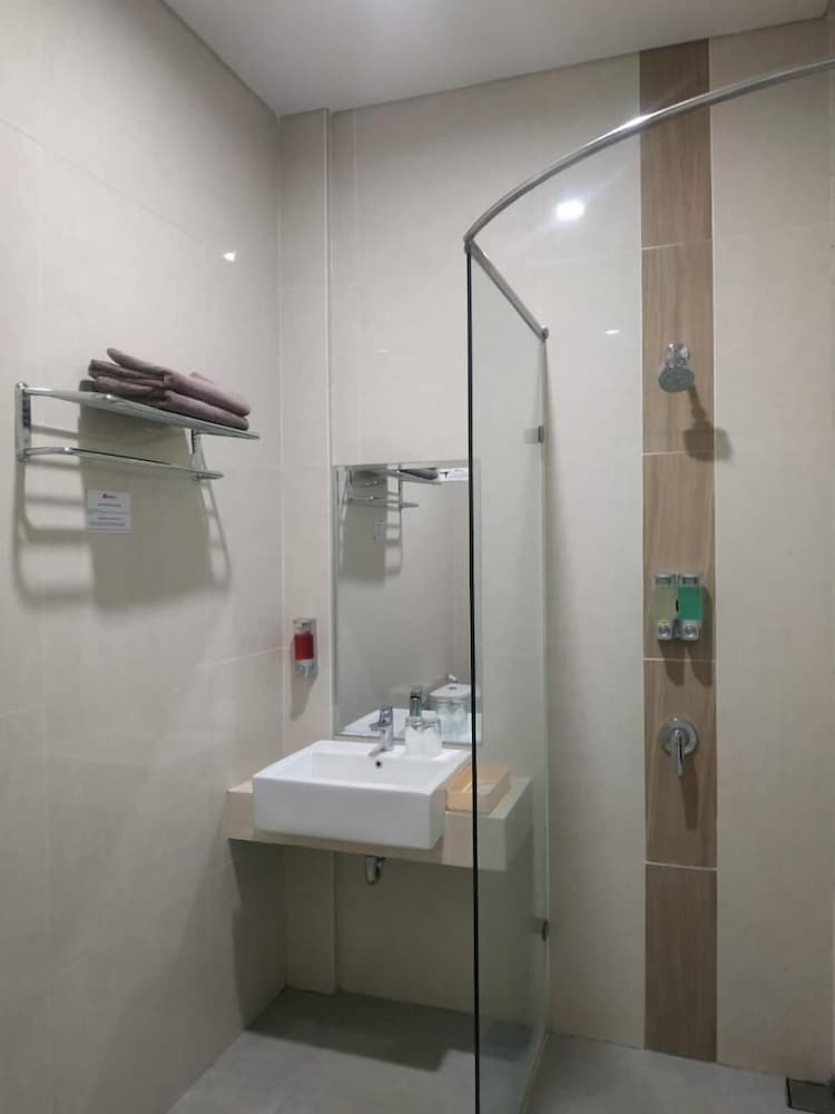 Choice City Hotel 66/66
