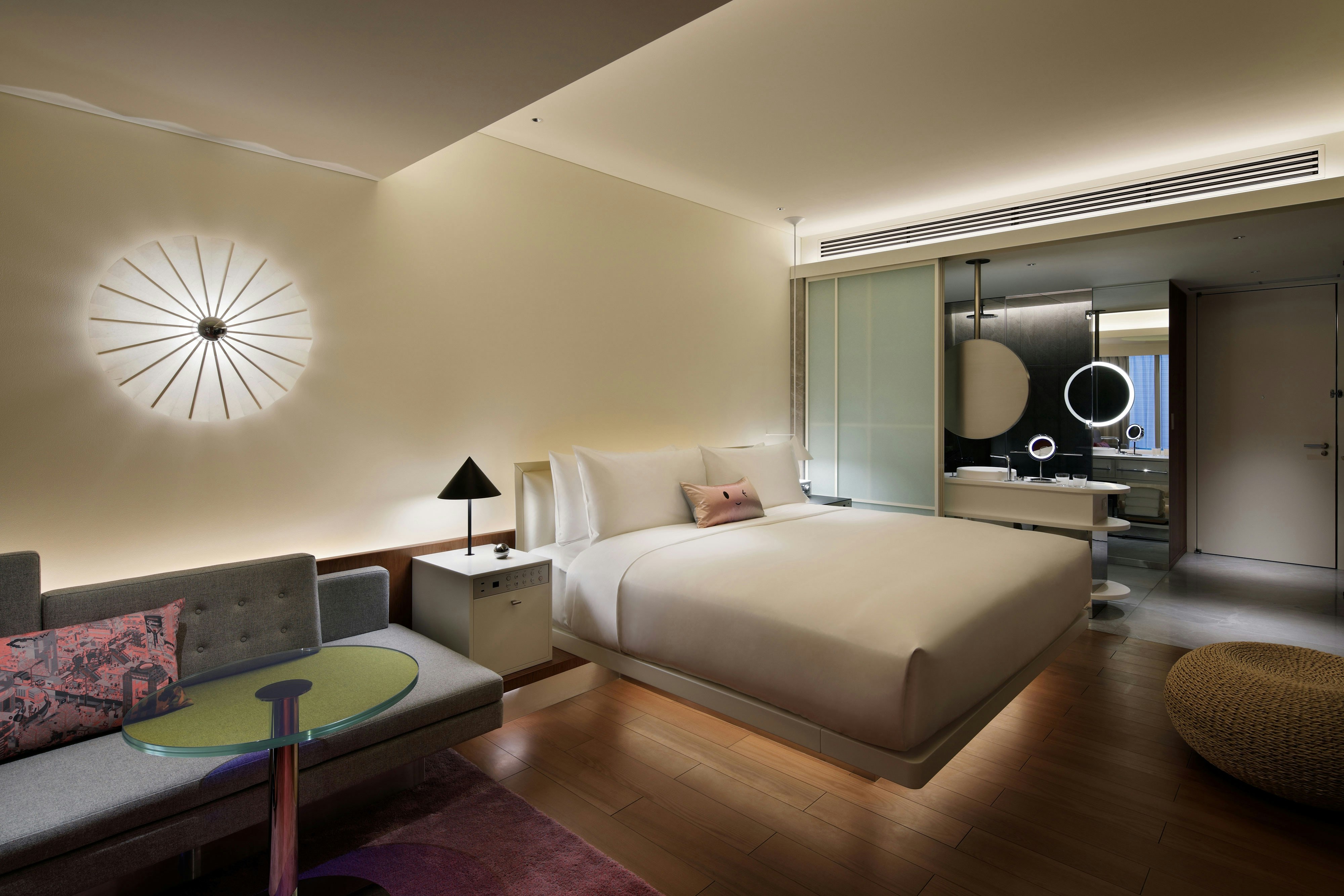 Room, King Bed