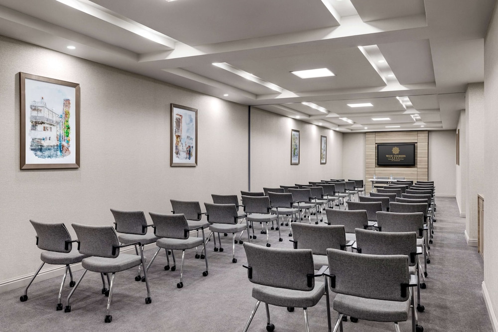 Tbilisi Chambers, Trademark Collection by Wyndham 37/50