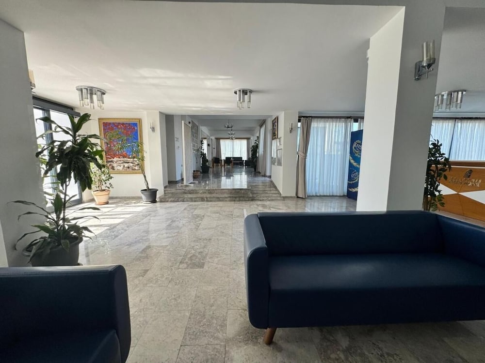 Bellapais Oasis Hotel 13/19
