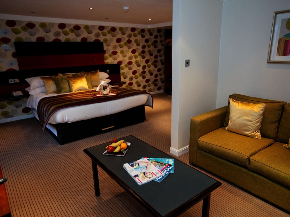 MERCURE CHESTER ABBOTS WELL HOTEL 27/50