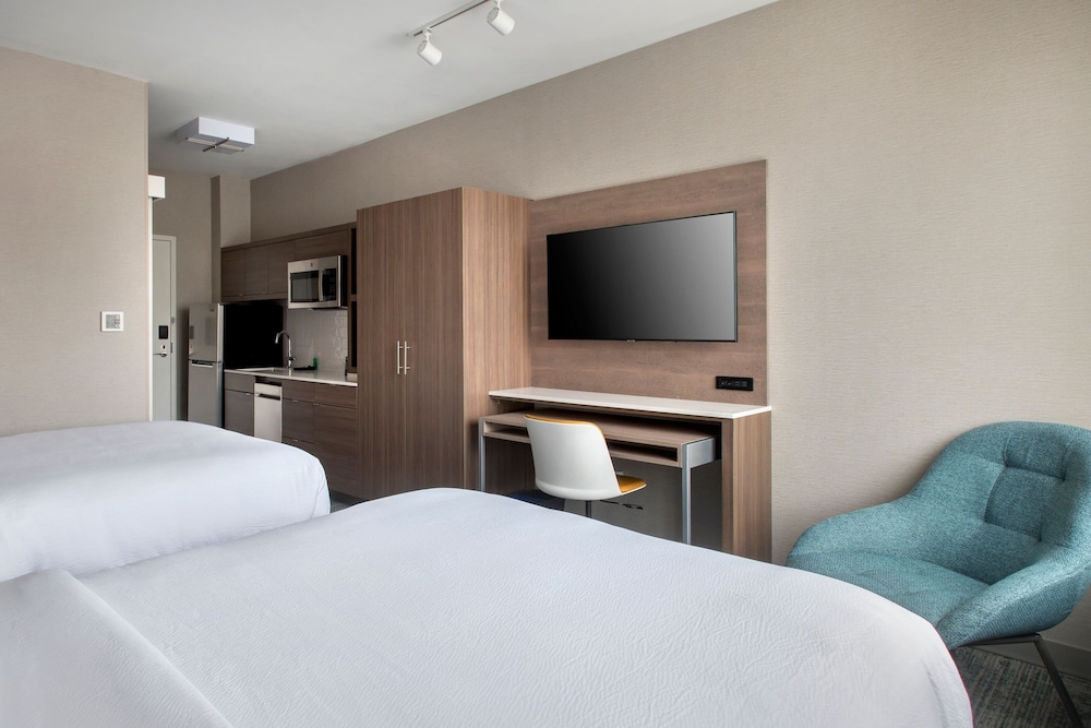 TownePlace Suites by Marriott New York Brooklyn 6/22