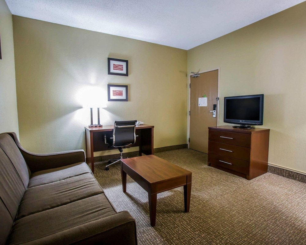 Comfort Inn Morris I-80 29/43