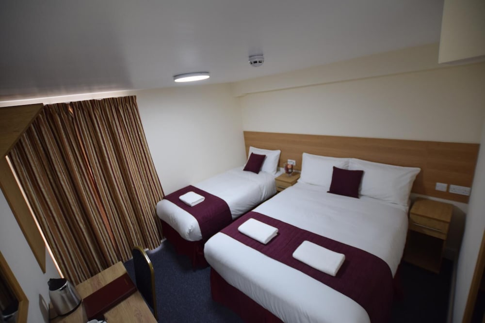 Premierlux Serviced Apartments 11/62