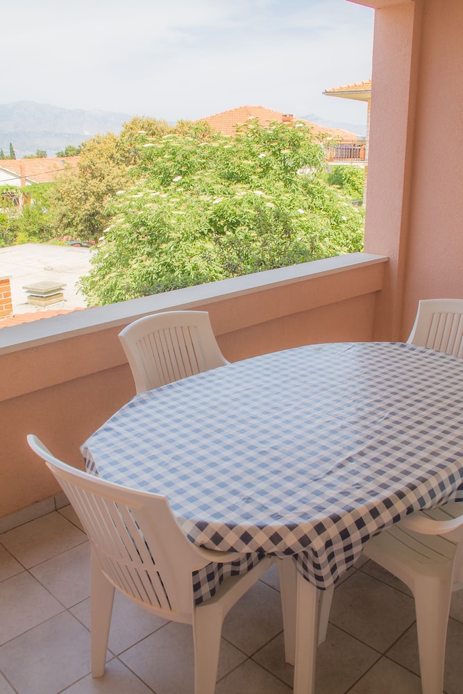 Villa Midea 26/50