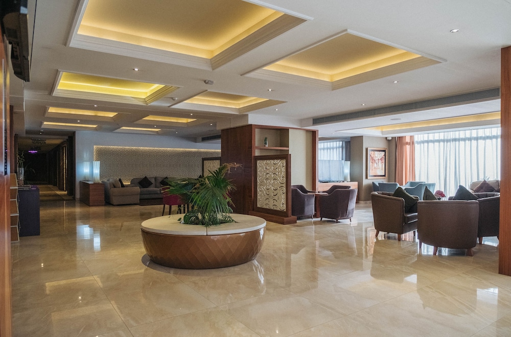 Az Hotel Zeralda 29/43
