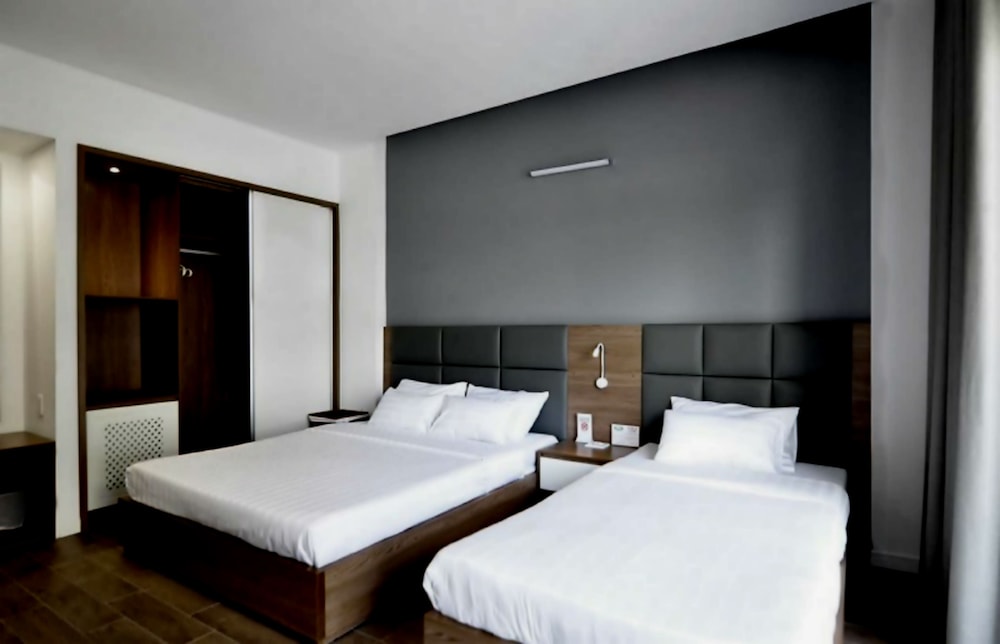 Royal Dragon Boutique Hotel 20/59