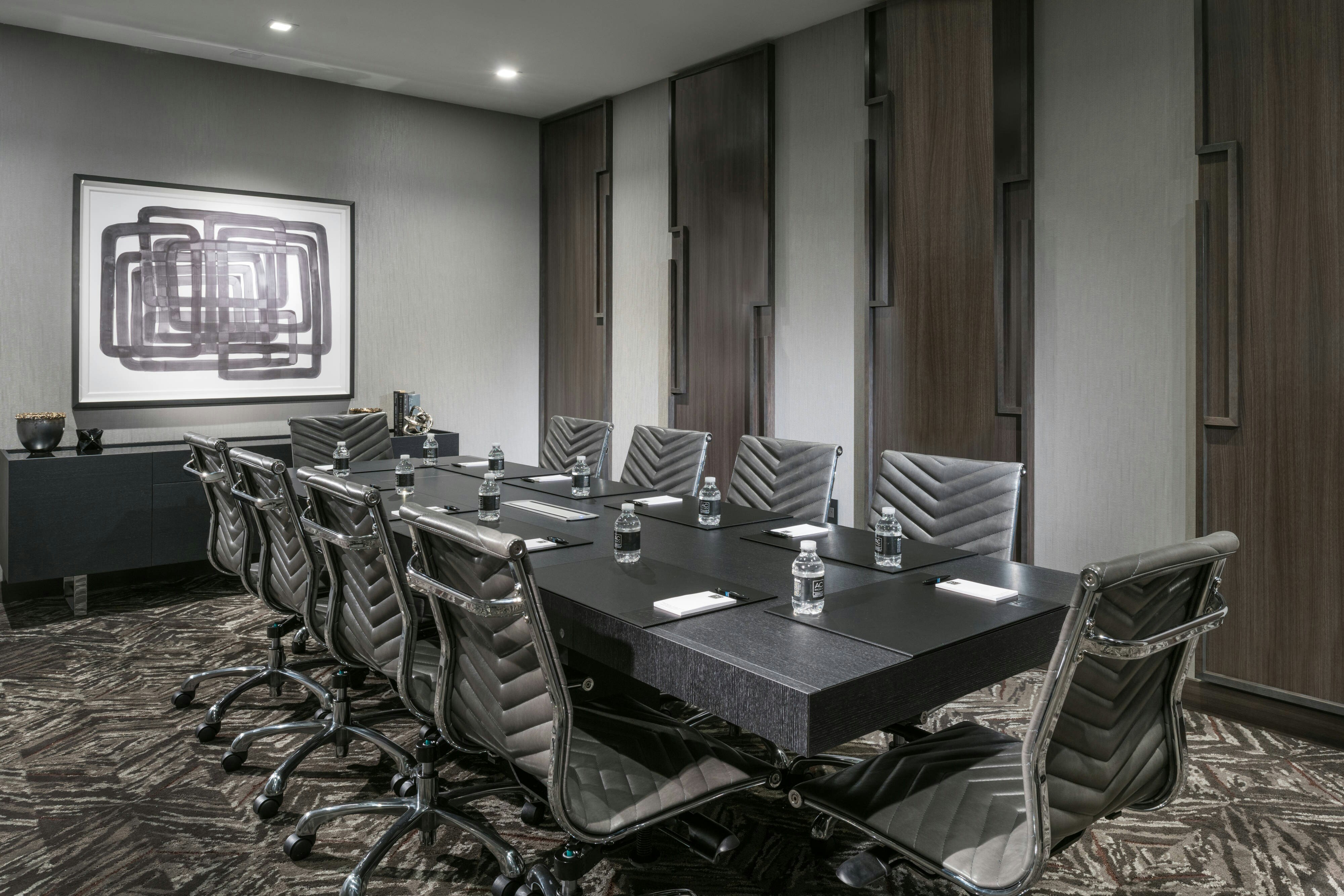 AC Hotel by Marriott Boston Cambridge 23/33