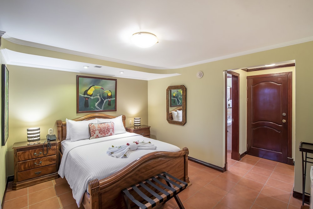 Hotel Casa Roland Golfito (ex Casa Roland Marina Resort) 31/72