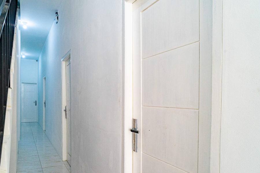 Reddoorz Near Tarumanagara University 7/9
