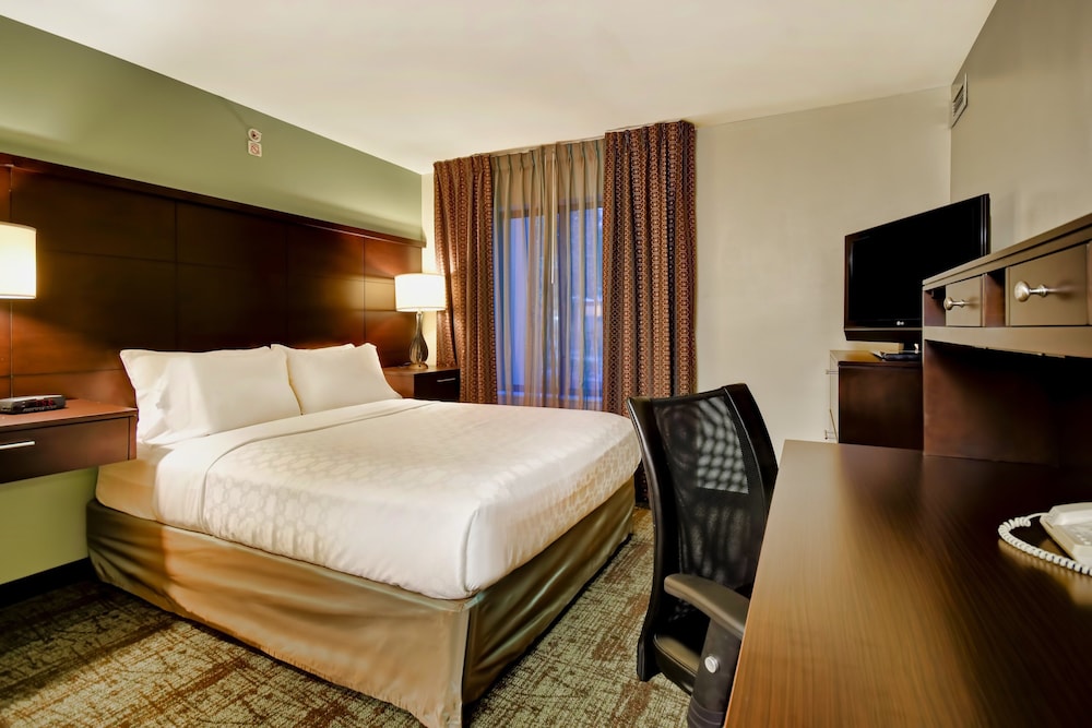 Staybridge Suites Middleton/Madison-West 18/49