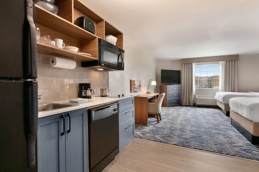 Candlewood Suites Asheville Downtown 11/81