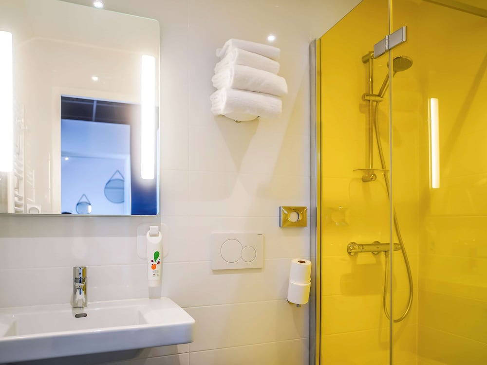 Ibis Styles Saumur Gare Centre 18/75