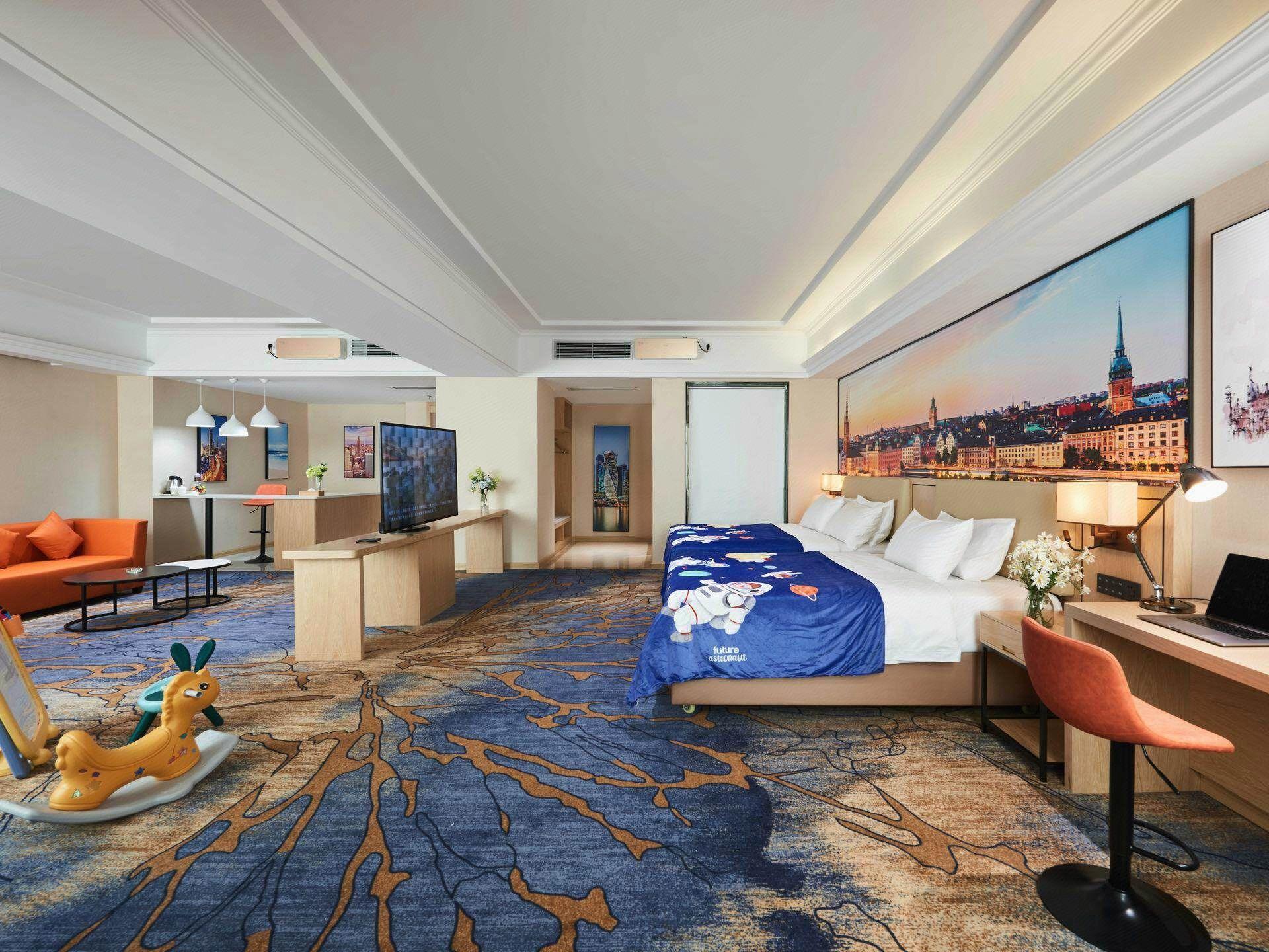 Vienna Hotel (Guangzhou Panyu Qiaonan Aoyuan Square) 25/50