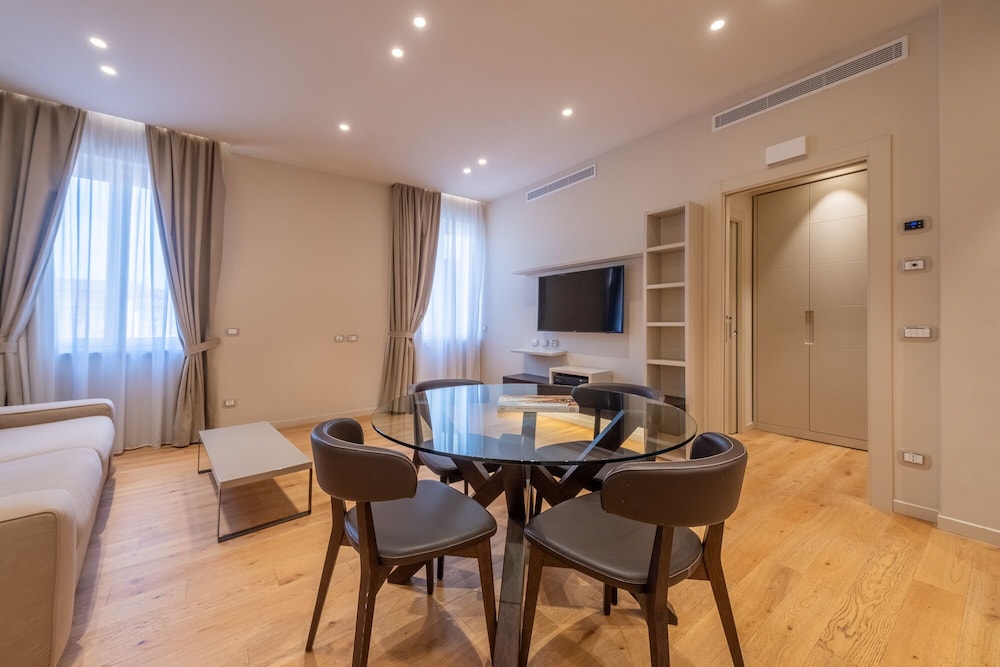 Oriana Suites Verona 41/51