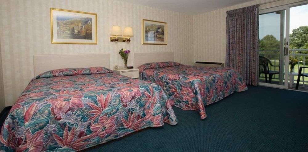 Winnapaug Inn 14/54