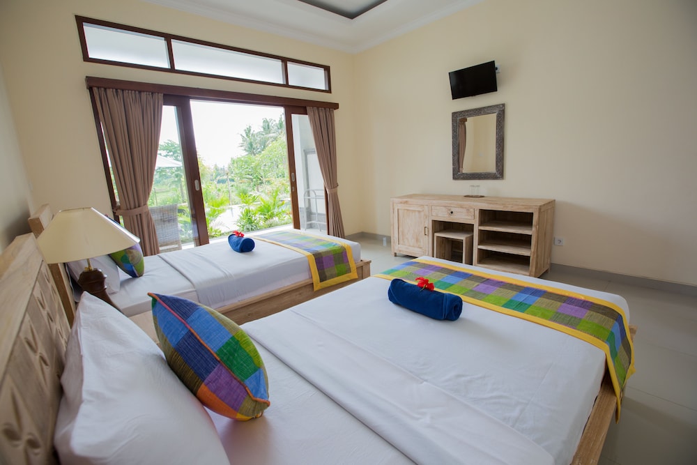 Kiskenda Cottages 25/57