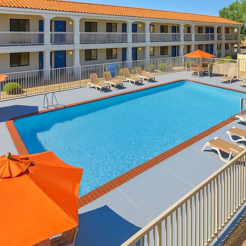 Motel6 Thousand Oaks, CA 17/49