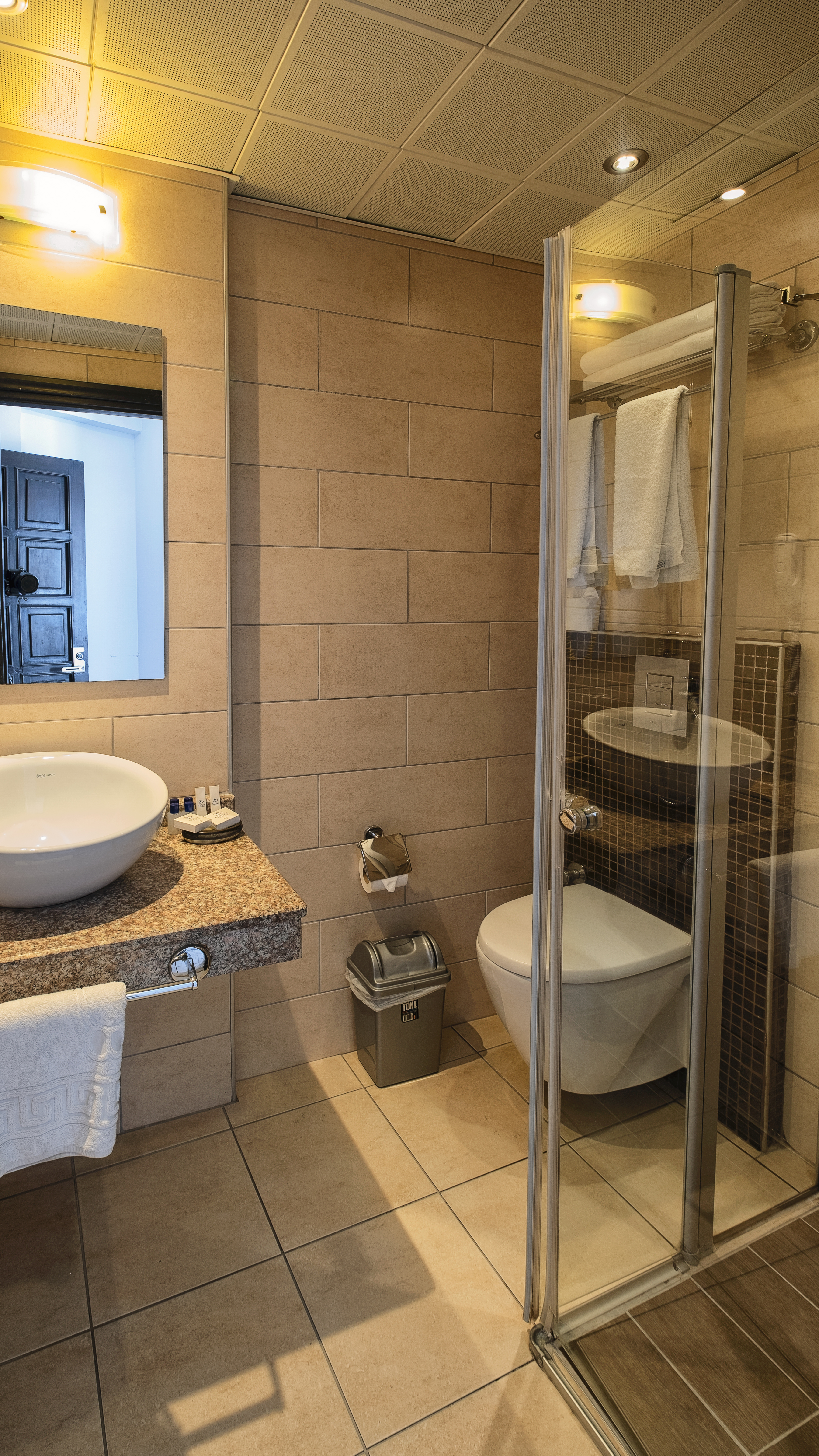 Parador Sky Hotel 44/45