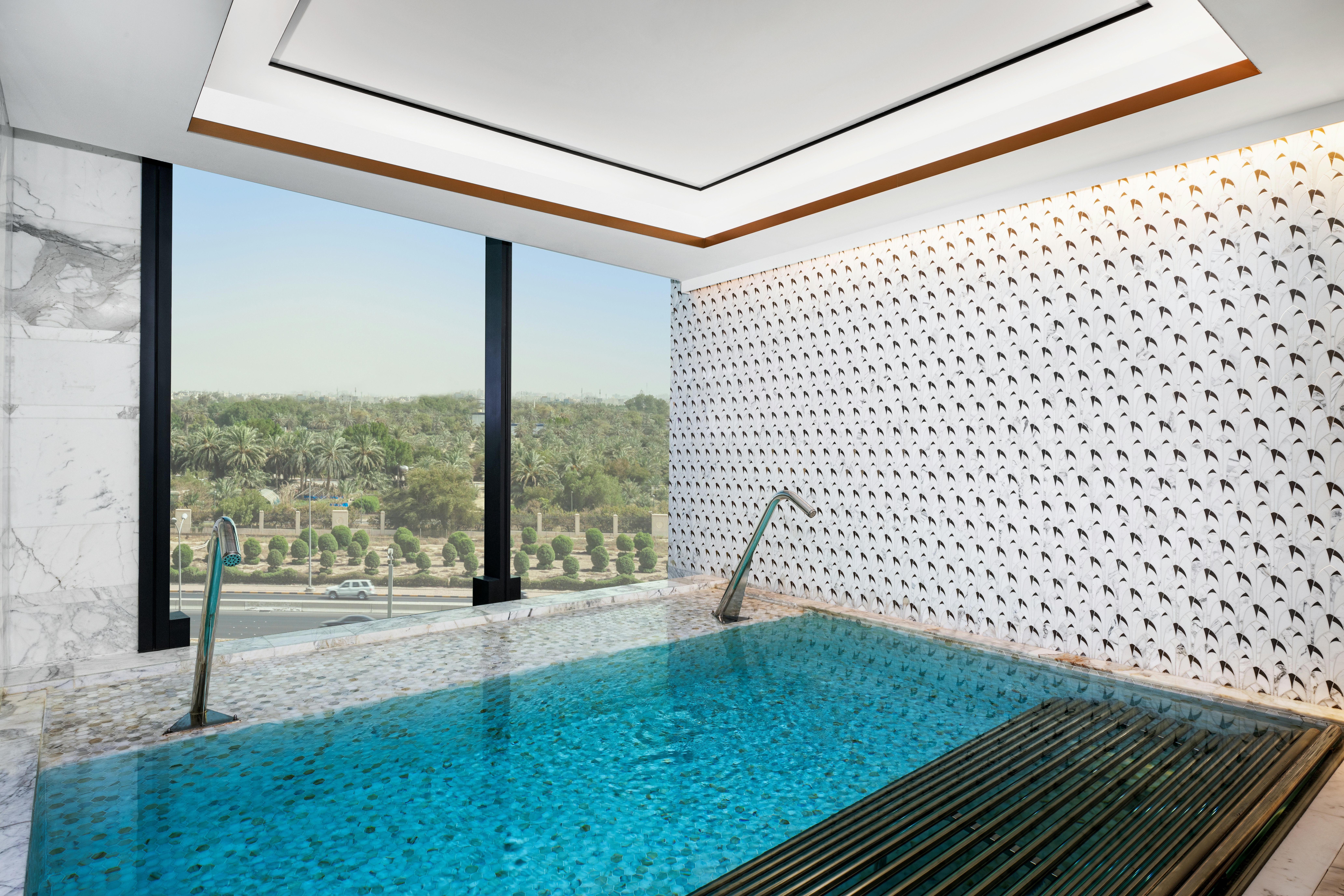 Waldorf Astoria Kuwait 35/81