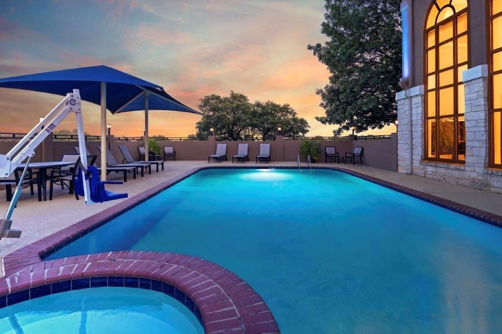 Candlewood Suites Austin N-Cedar Park 1/32