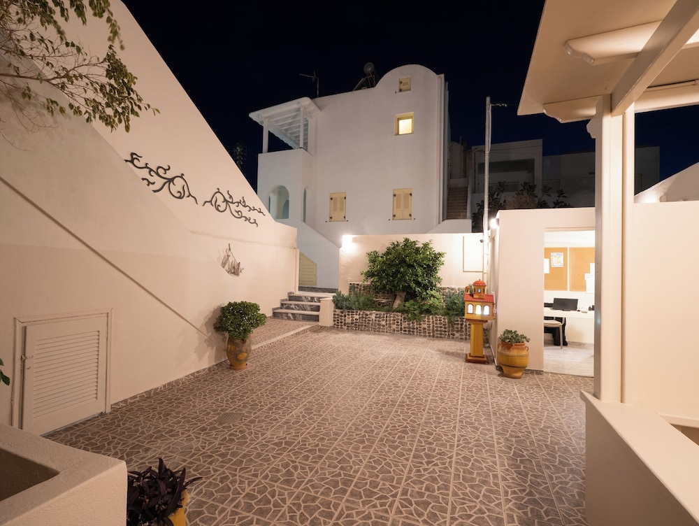 Villa Toula 41/47