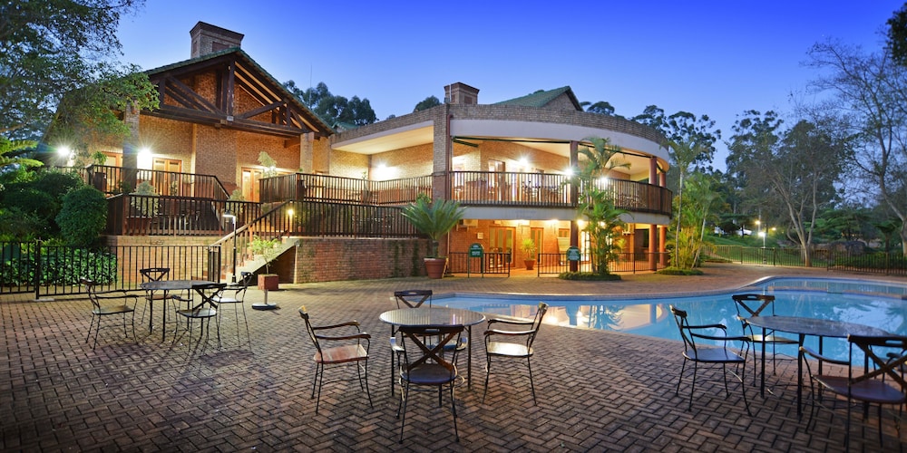Greenway Woods Resort 4/50