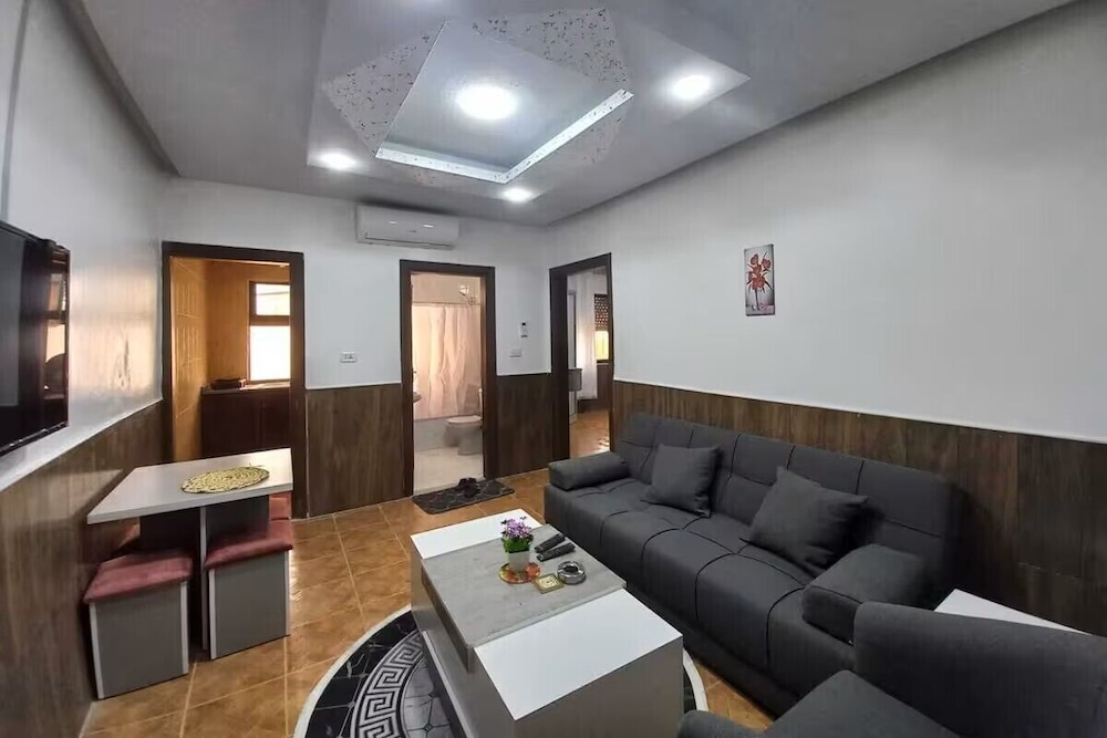 Al-Nujoom Hotel Suites 14/19