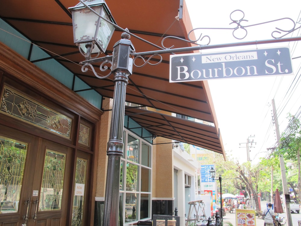 BOURBON ST BOUTIQUE HOTEL 5/35