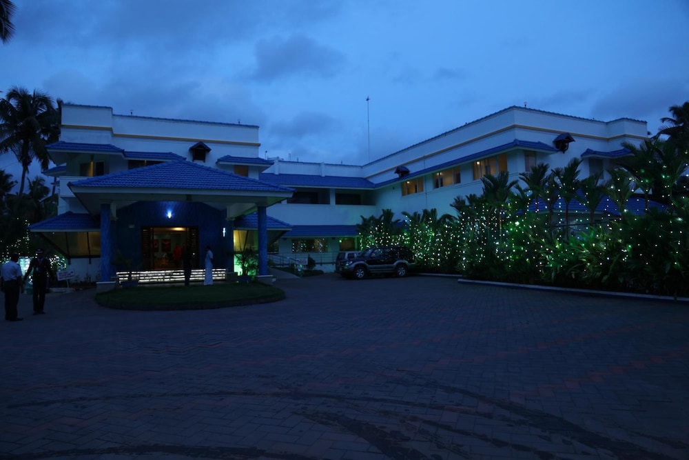 Hotel Bluewaters Cherai 2/46