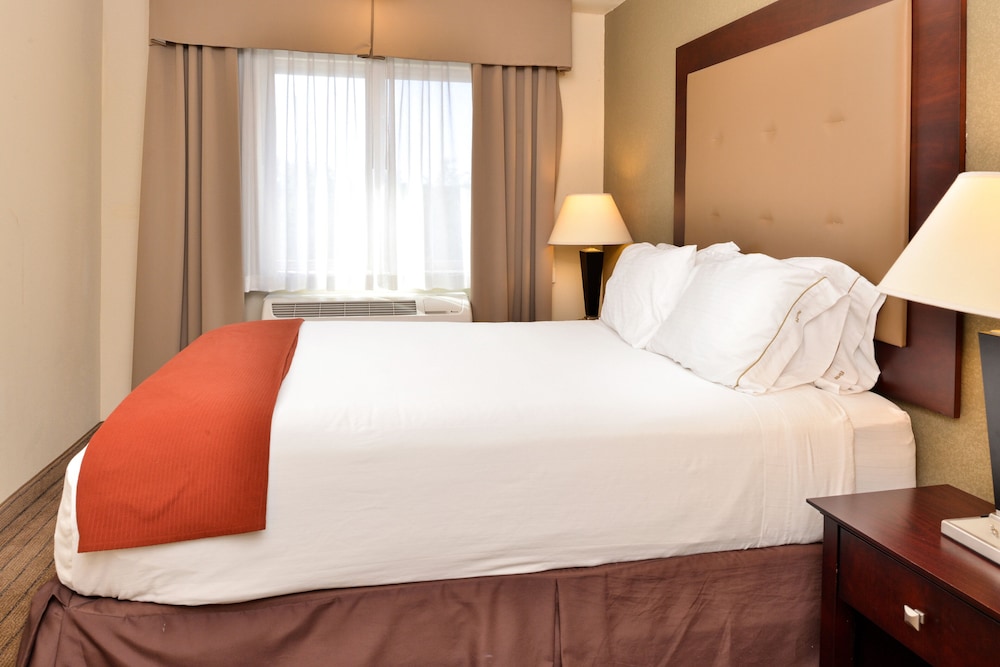Holiday Inn Express Portland South - Lake Oswego 33/79