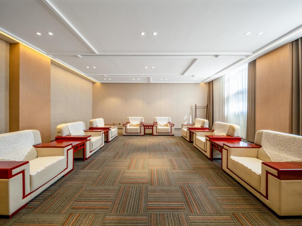Wyndham Garden Jinan Huaiyin 33/50