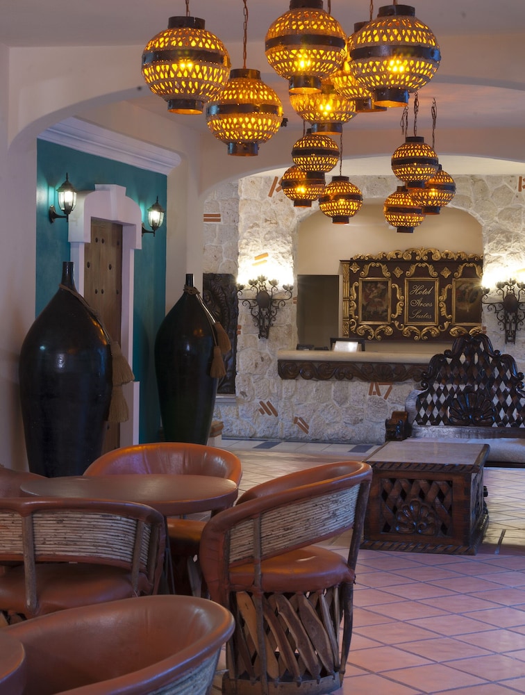 Los Arcos Suites 31/49