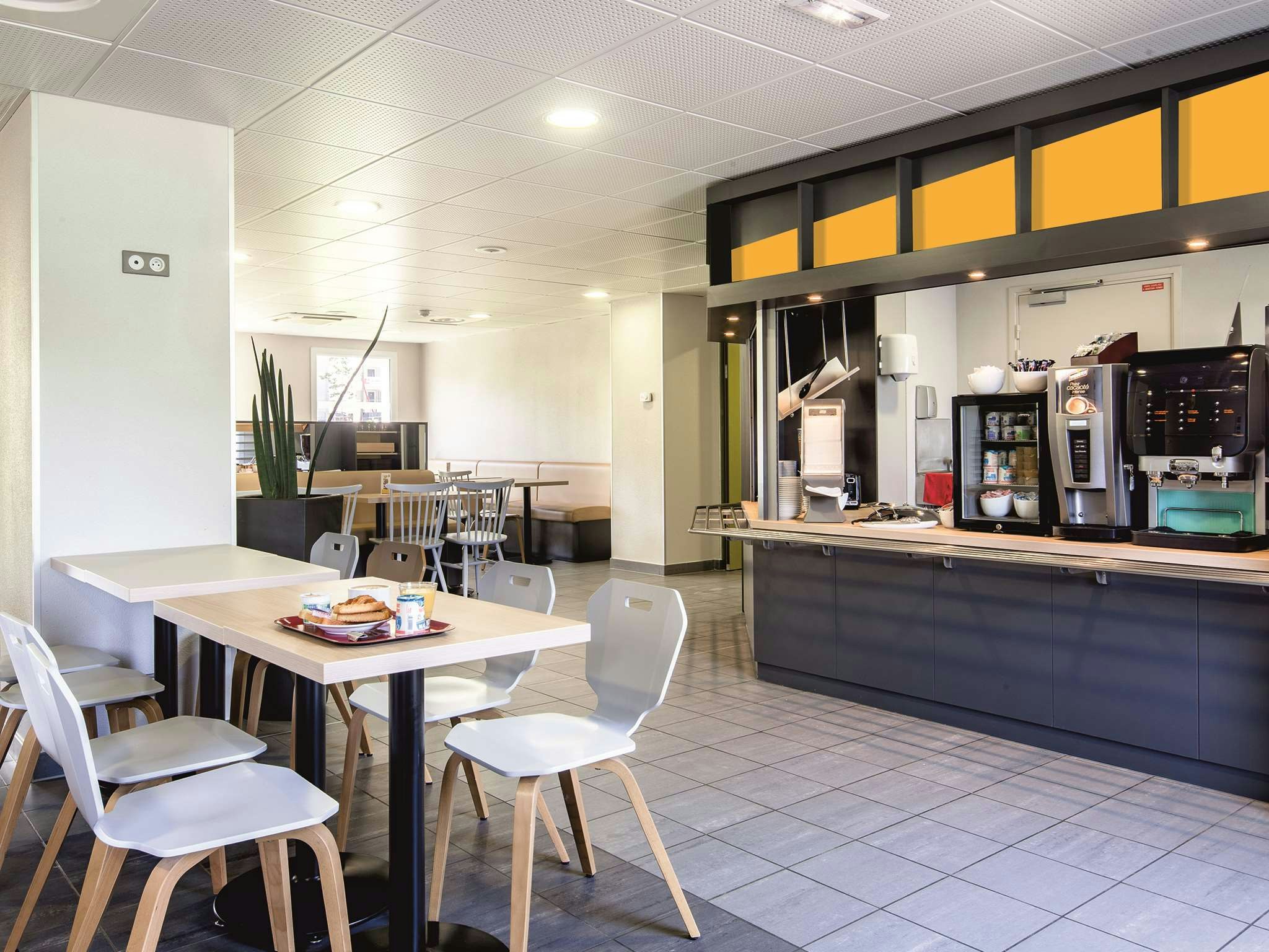 B&B Hotel Paris Romainville Noisy Le Sec 22/29