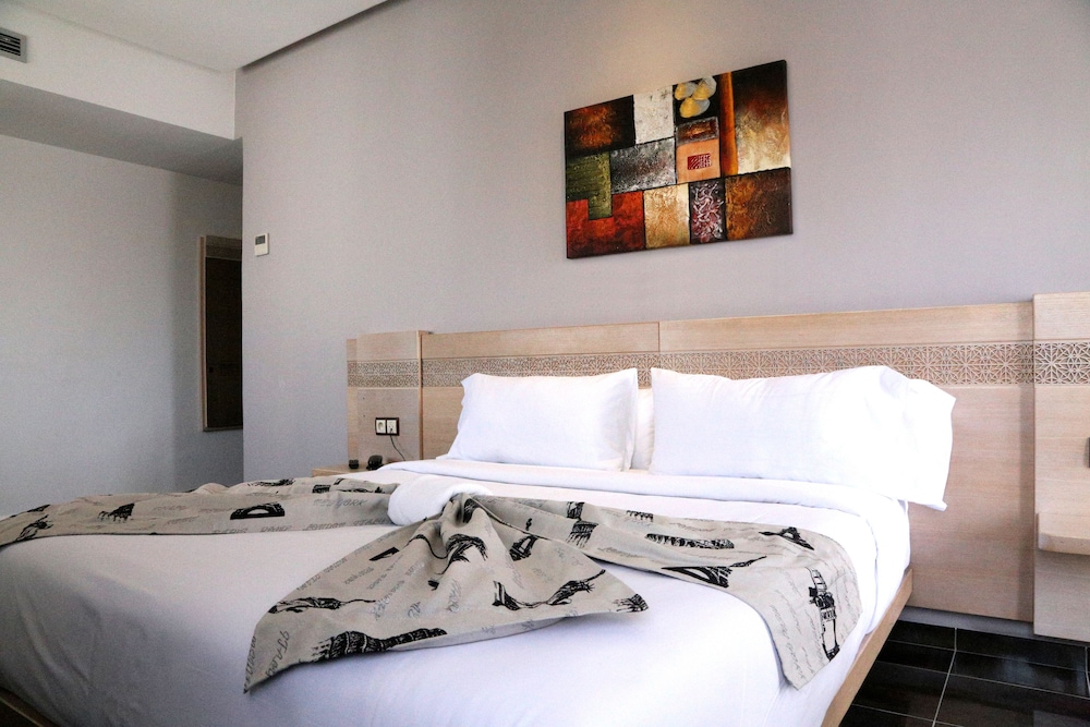 Hotel A44 13/52